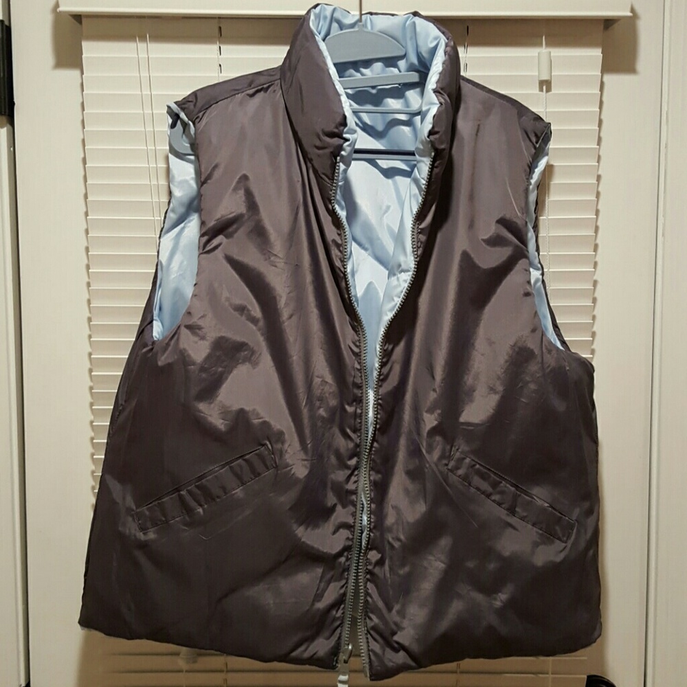 Reversible Down Vest - image 3